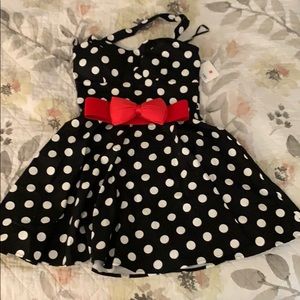 Polka dot halter dress! 50’s pin up style